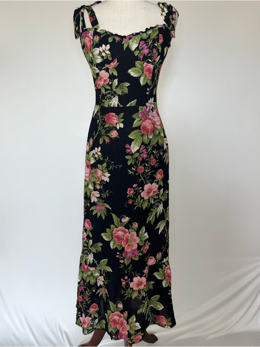 Reformation Nikita Black Floral Cottage Dress - Size 10 - Picture 3 of 9